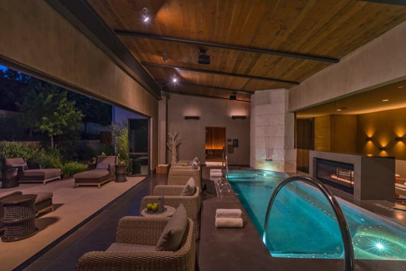 Full Service Spa